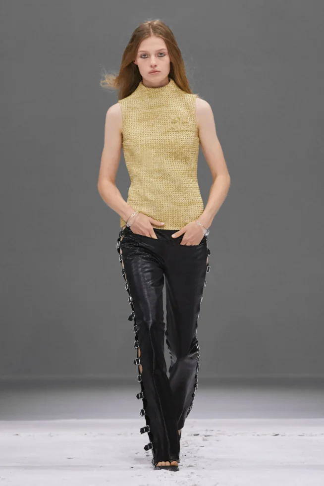 00020-courreges-spring-2024-ready-to-wear-credit-brand