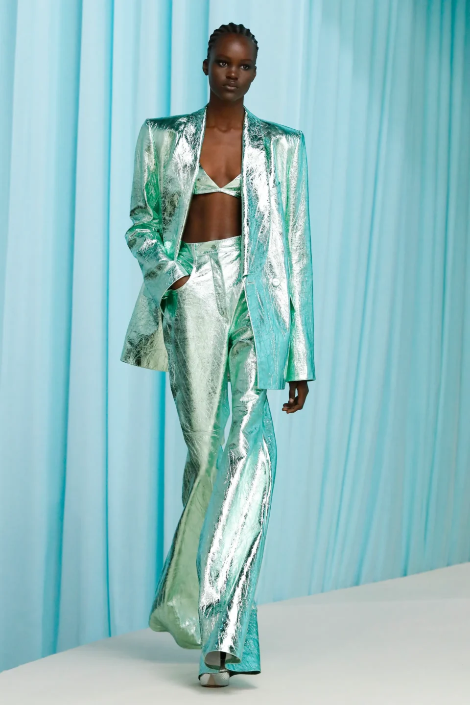 00020-nina-ricci-spring-2024-ready-to-wear-credit-brand