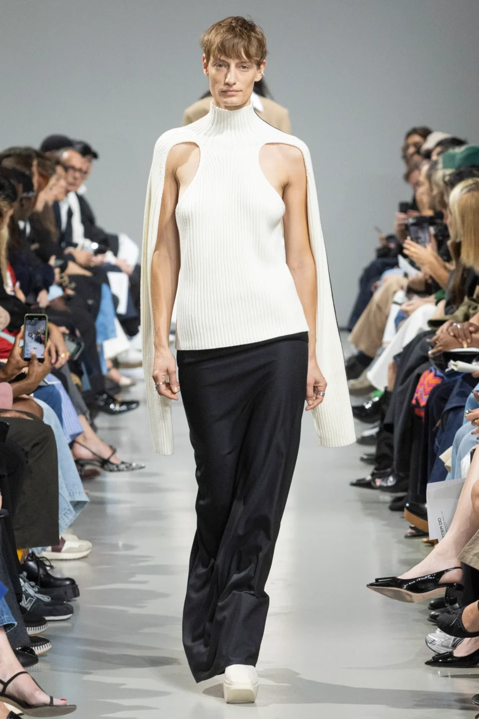 00020-peter-do-spring-2024-ready-to-wear-credit-brand