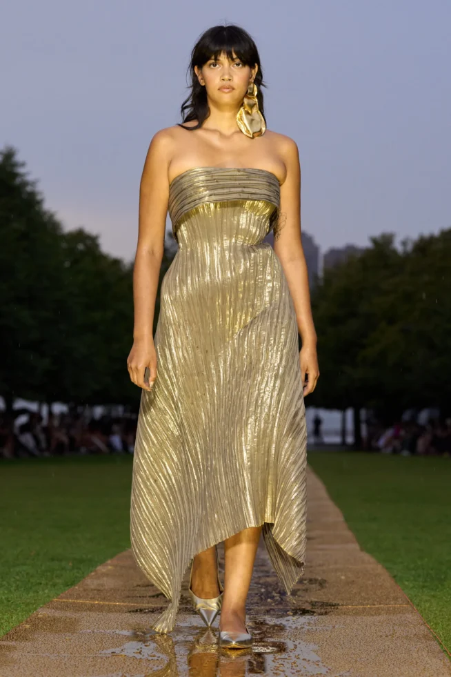 00020-prabal-gurung-spring-2024-ready-to-wear-credit-gorunway