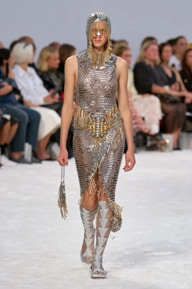 00020-rabanne-spring-2024-ready-to-wear-credit-gorunway