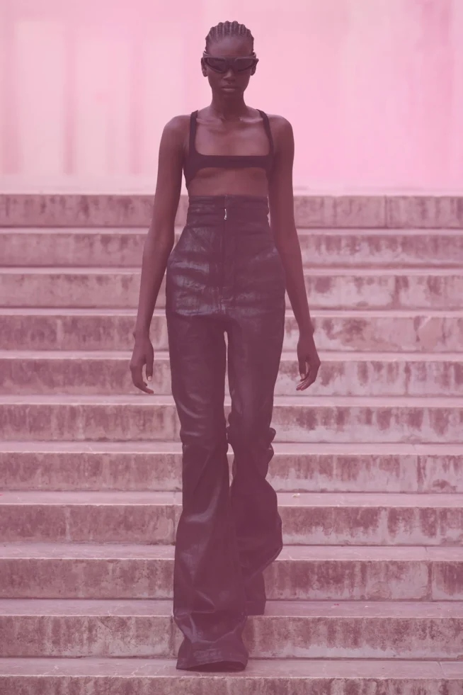 00020-rick-owens-spring-2024-ready-to-wear-credit-gorunway