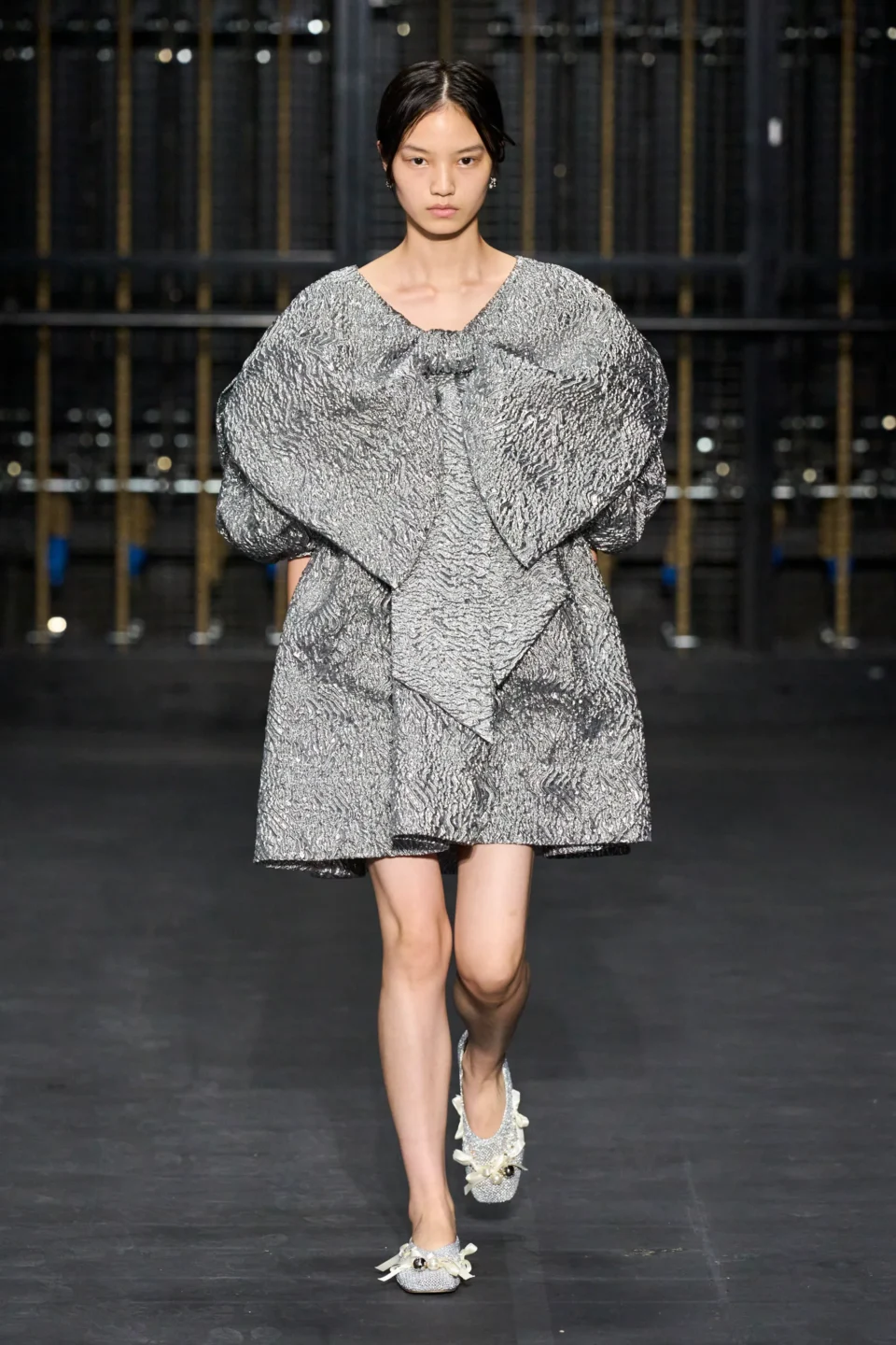00020-simone-rocha-spring-2024-ready-to-wear-credit-gorunway