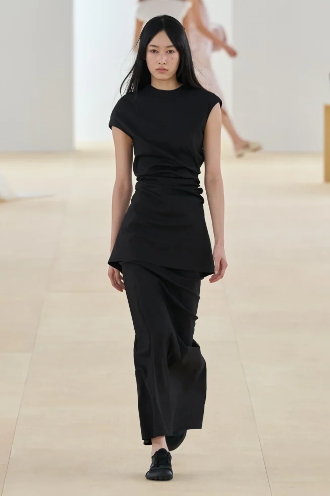 00020—issey—miyake-spring-2024-ready-to-wear-credit-gorunway