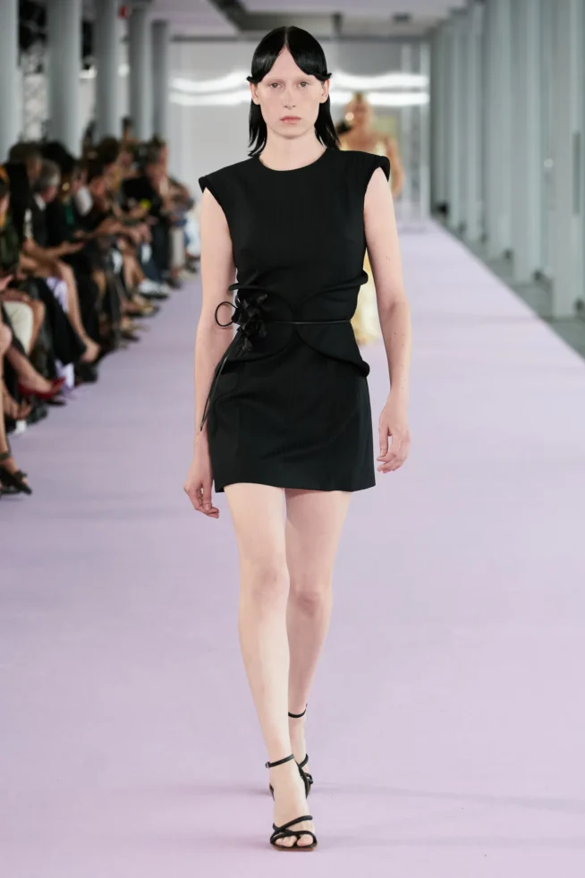 00021-del-core-spring-2024-ready-to-wear-credit-gorunway