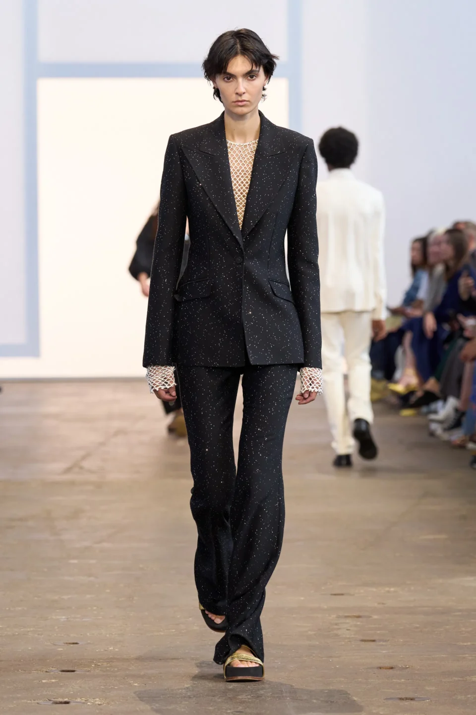 00021-gabriela-hearst-spring-2024-ready-to-wear-details-credit-gorunway