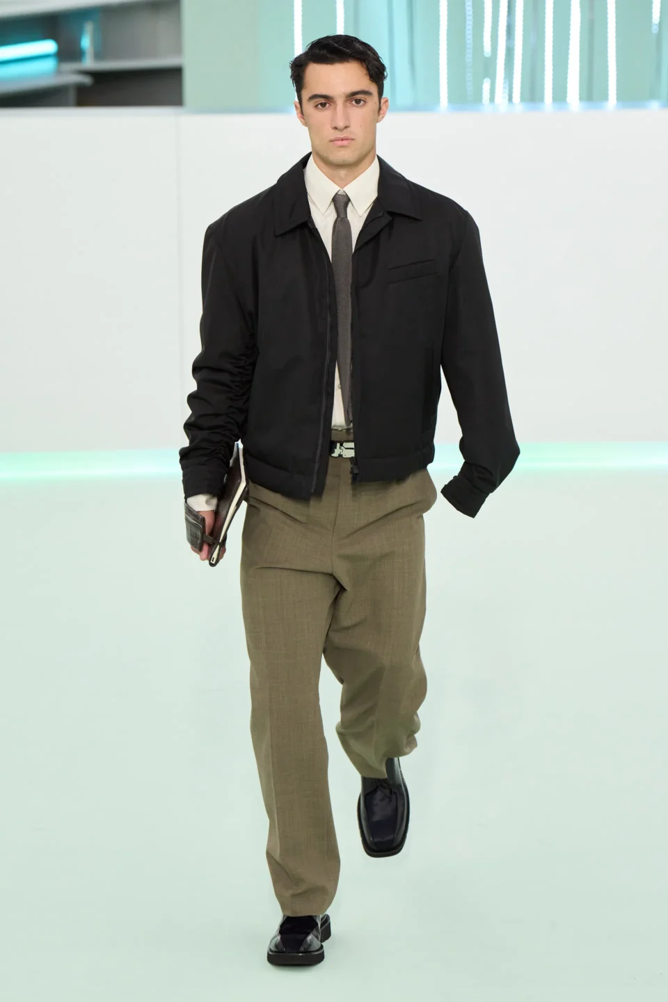 00022-boss-fall-2023-ready-to-wear-credit-gorunway
