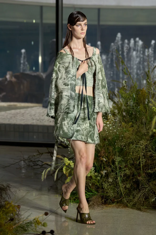 00022-jason-wu-collection-spring-2024-ready-to-wear-credit-gorunway