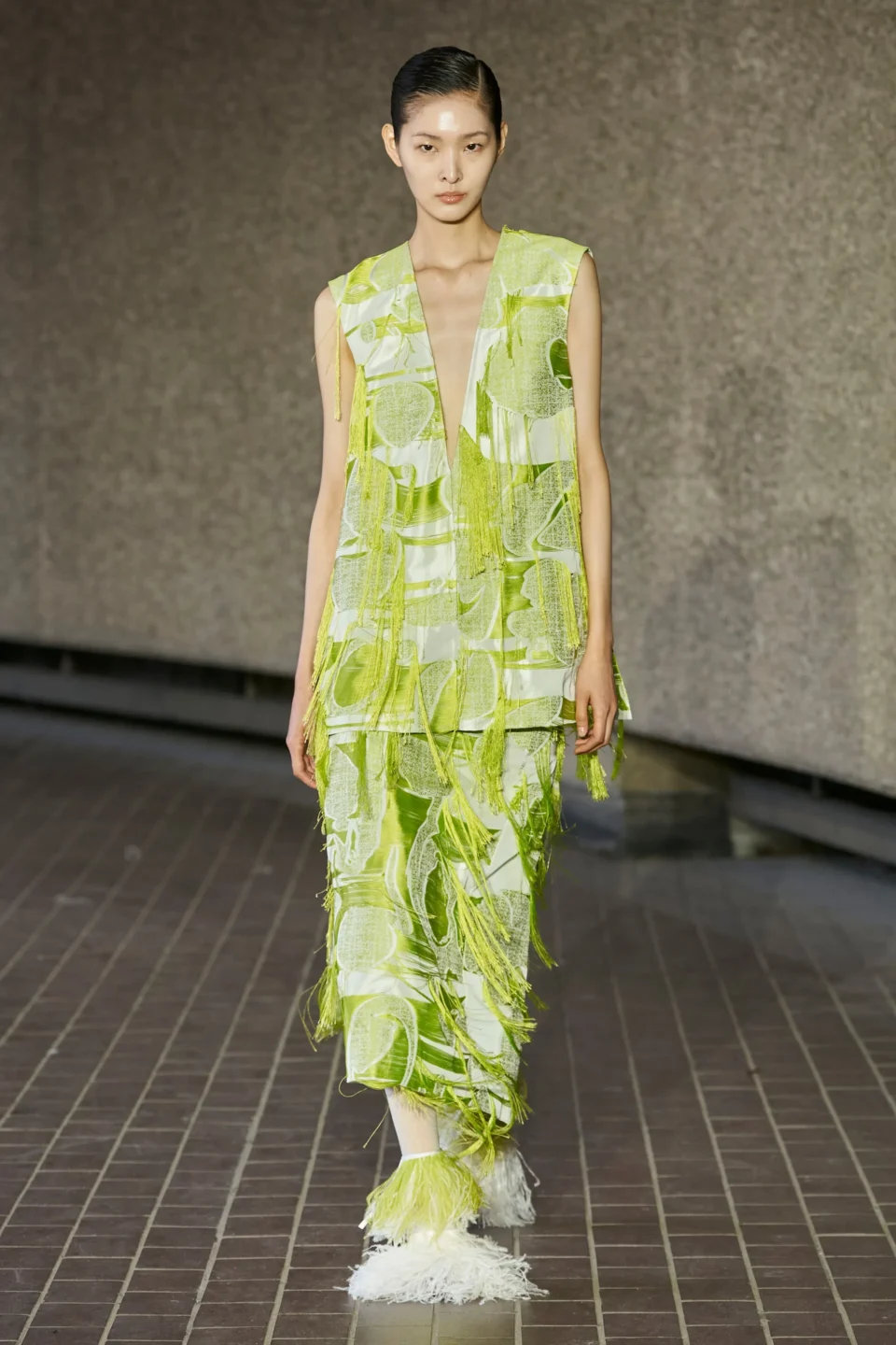 00022-roksanda-spring-2024-ready-to-wear-credit-gorunway