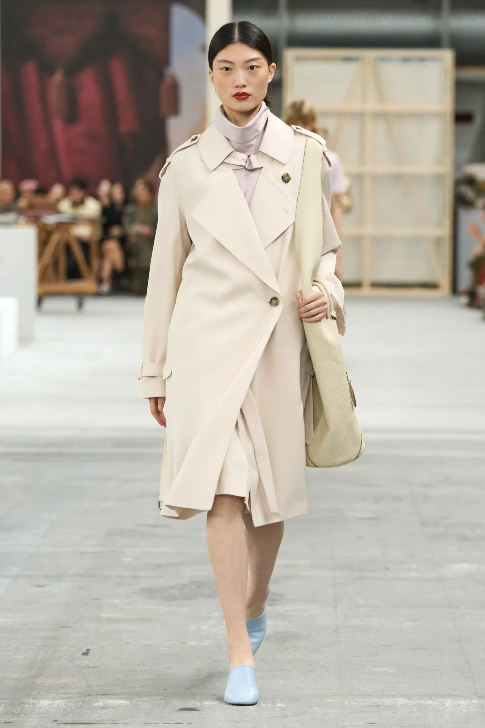 00022-tods-spring-2024-ready-to-wear-credit-gorunway