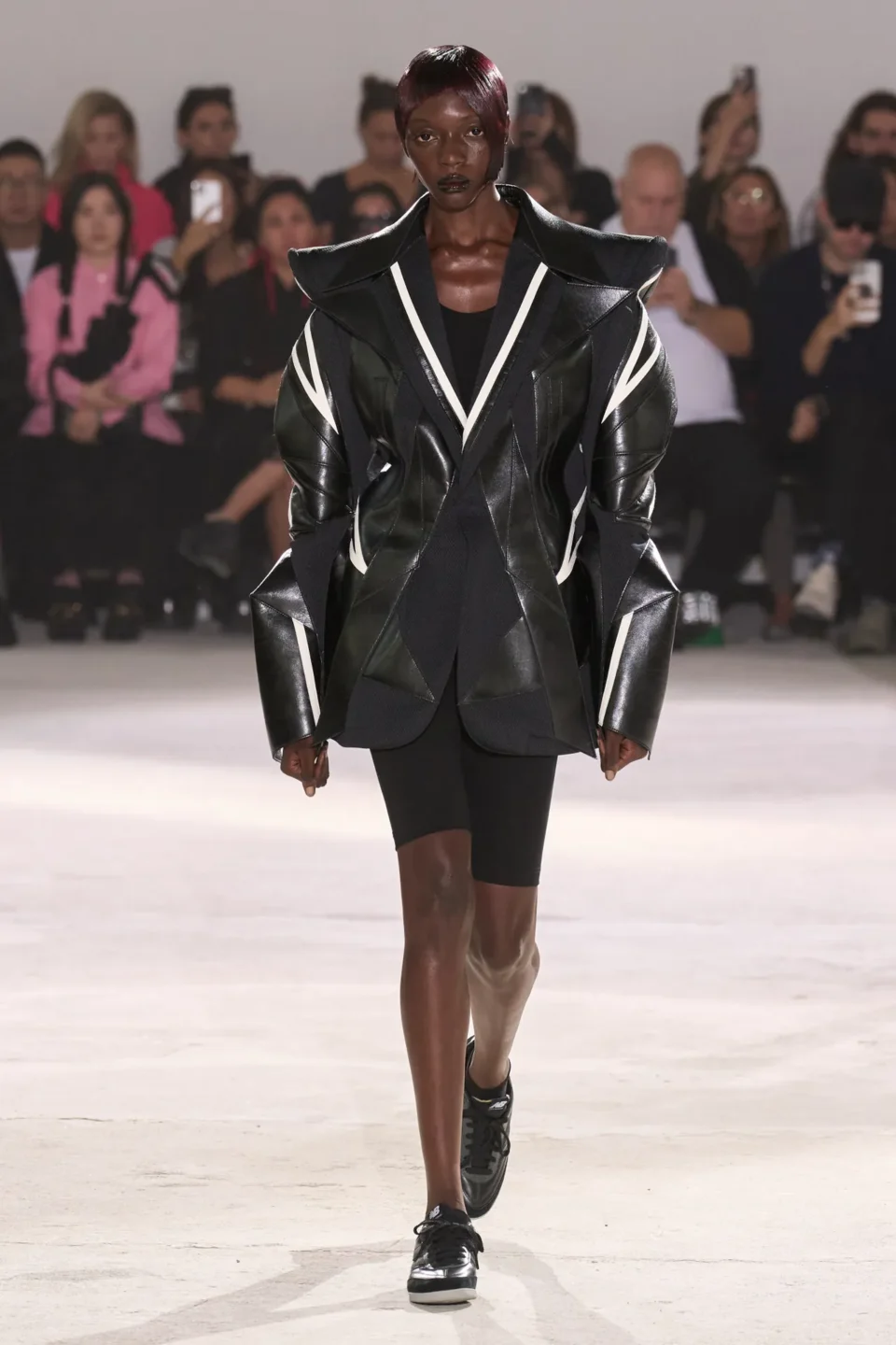 00024-junya-watanabe-spring-2024-ready-to-wear-credit-gorunway