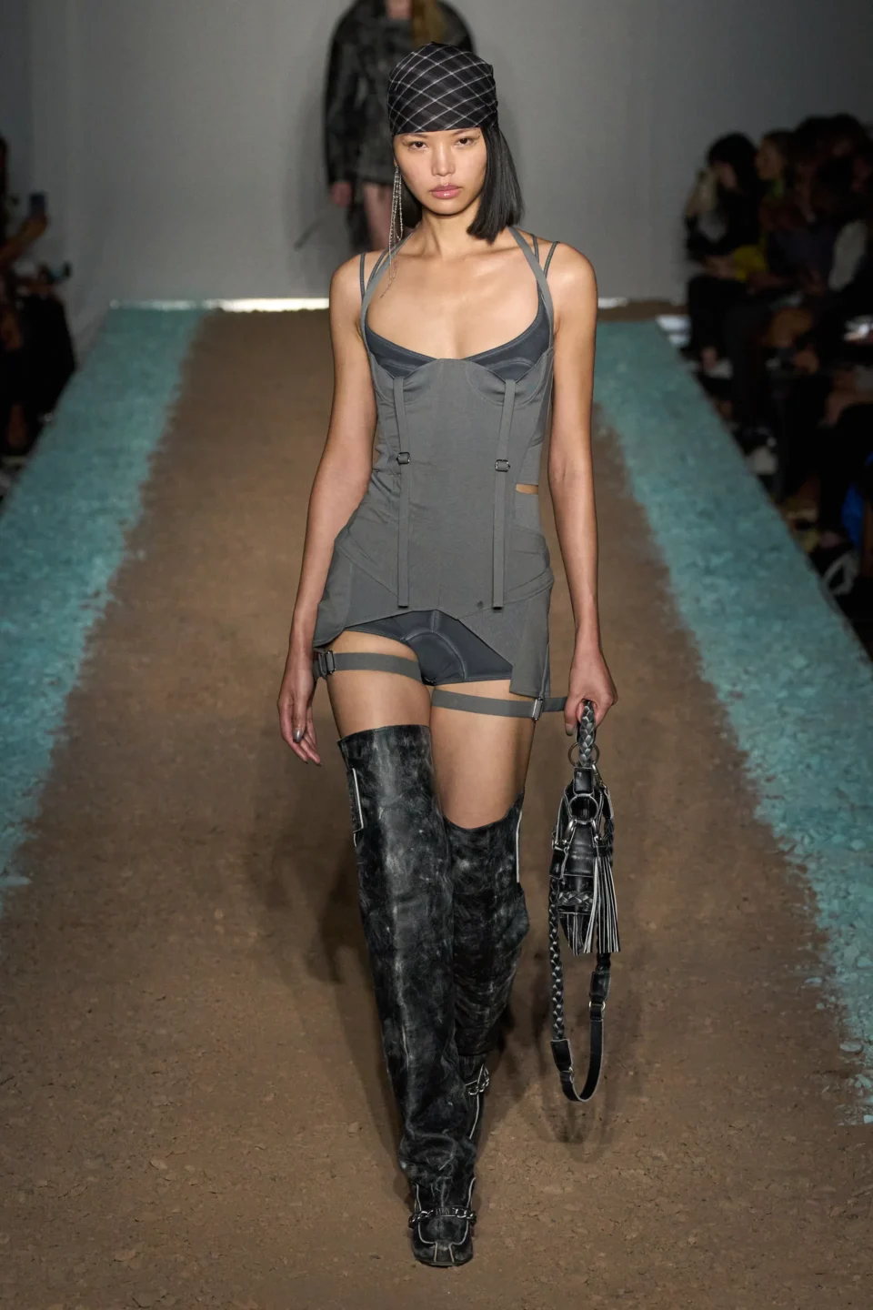 00024-knwls-spring-2024-ready-to-wear-credit-gorunway