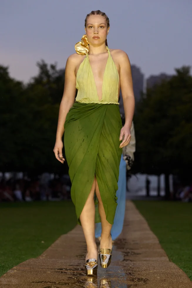 00024-prabal-gurung-spring-2024-ready-to-wear-credit-gorunway