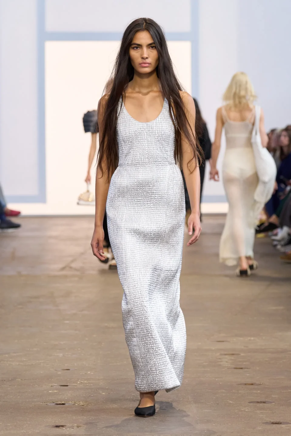 00025-gabriela-hearst-spring-2024-ready-to-wear-details-credit-gorunway