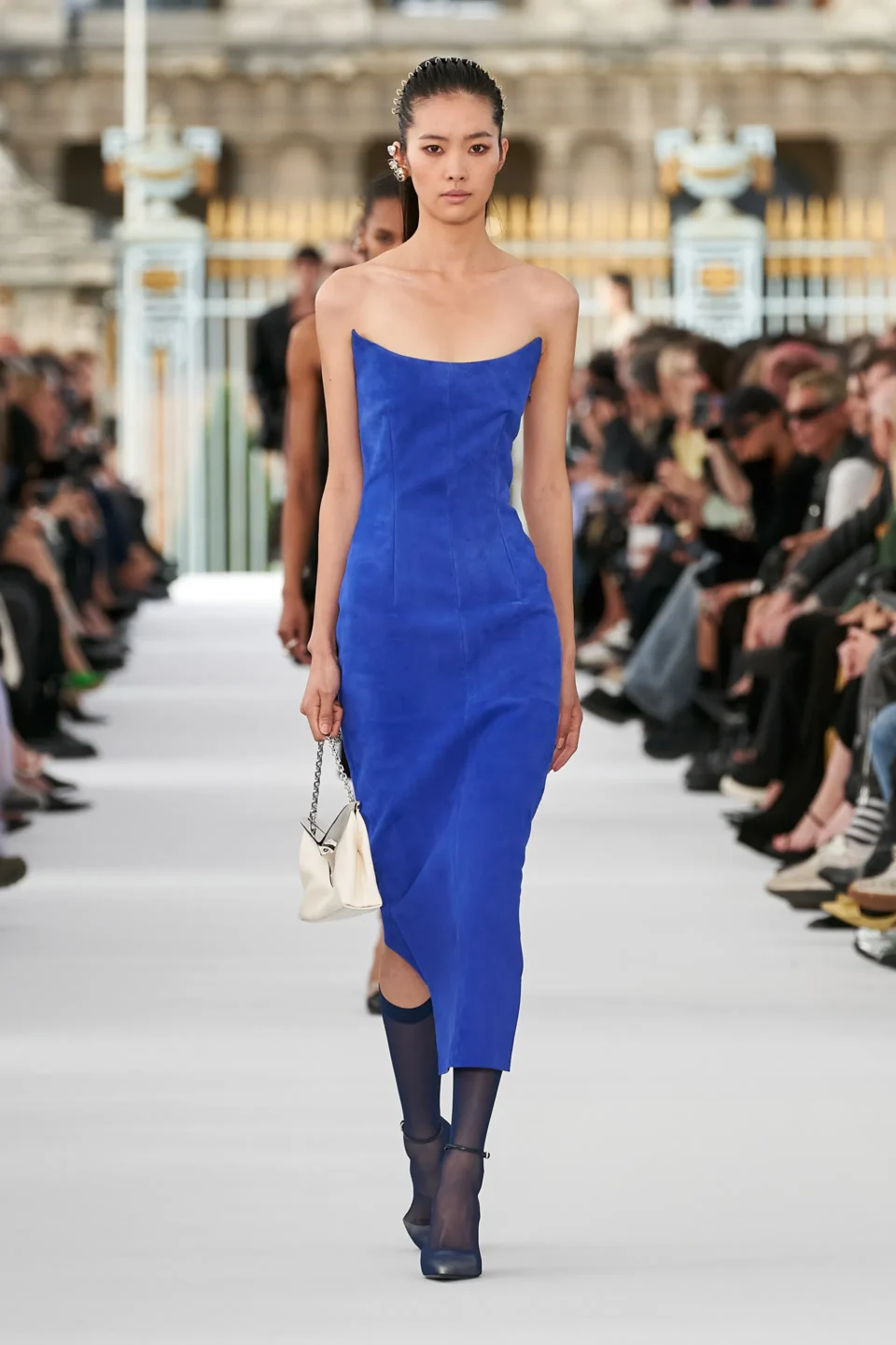 00025-givenchy-spring-2024-ready-to-wear-credit-gorunway