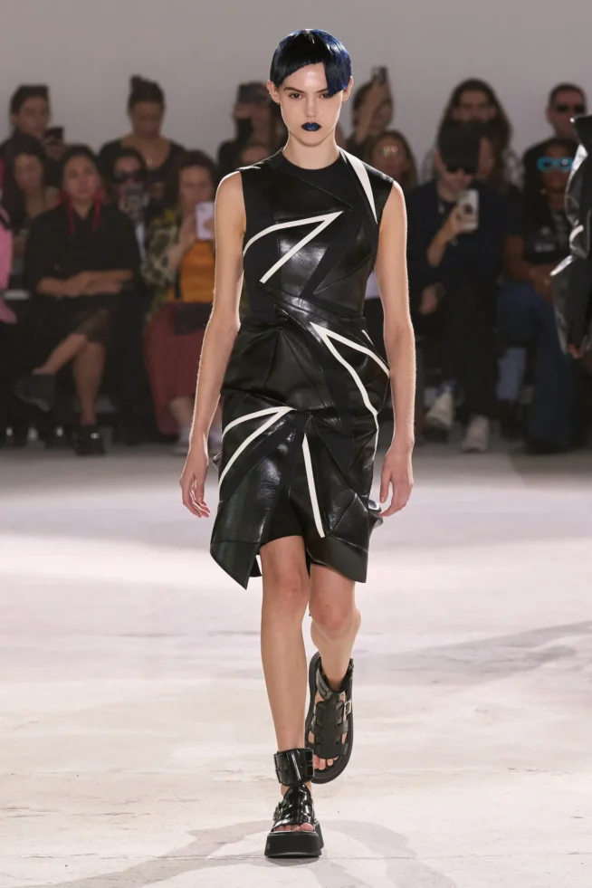 00025-junya-watanabe-spring-2024-ready-to-wear-credit-gorunway