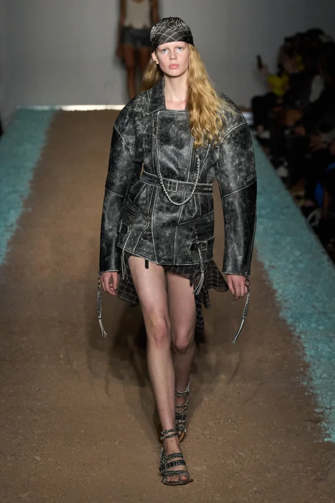 00025-knwls-spring-2024-ready-to-wear-credit-gorunway