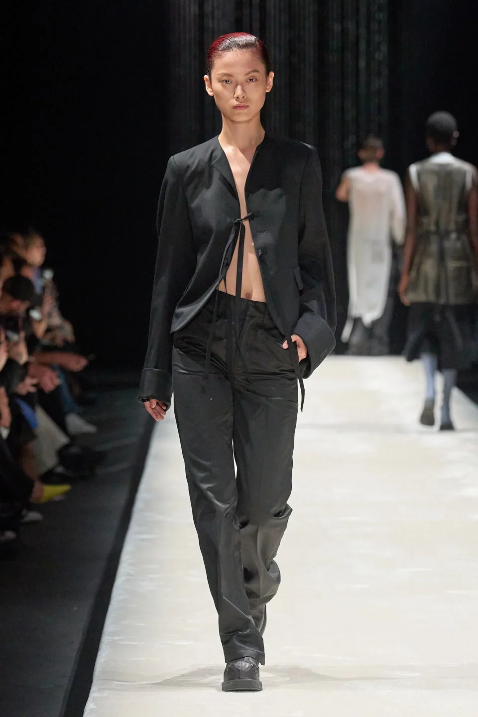 00025-mm6-maison-margiela-spring-2024-ready-to-wear-credit-gorunway