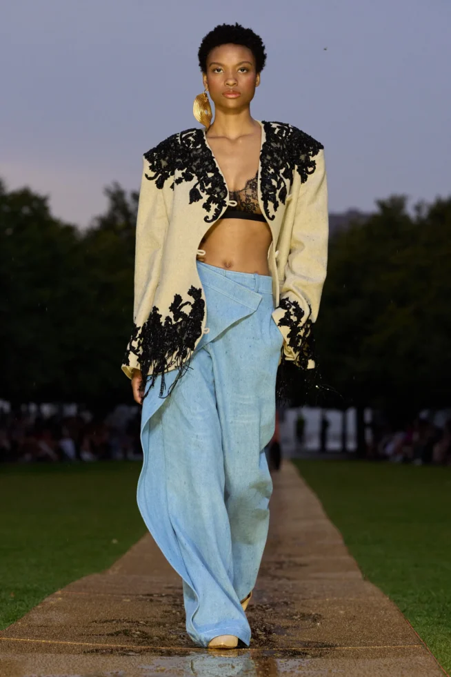 00025-prabal-gurung-spring-2024-ready-to-wear-credit-gorunway