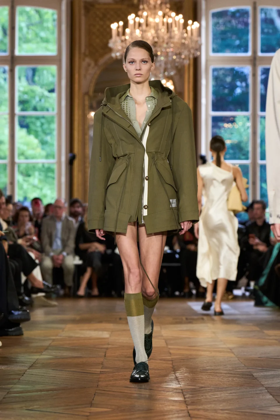 00025-victoria-beckham-spring-2024-ready-to-wear-credit-gorunway