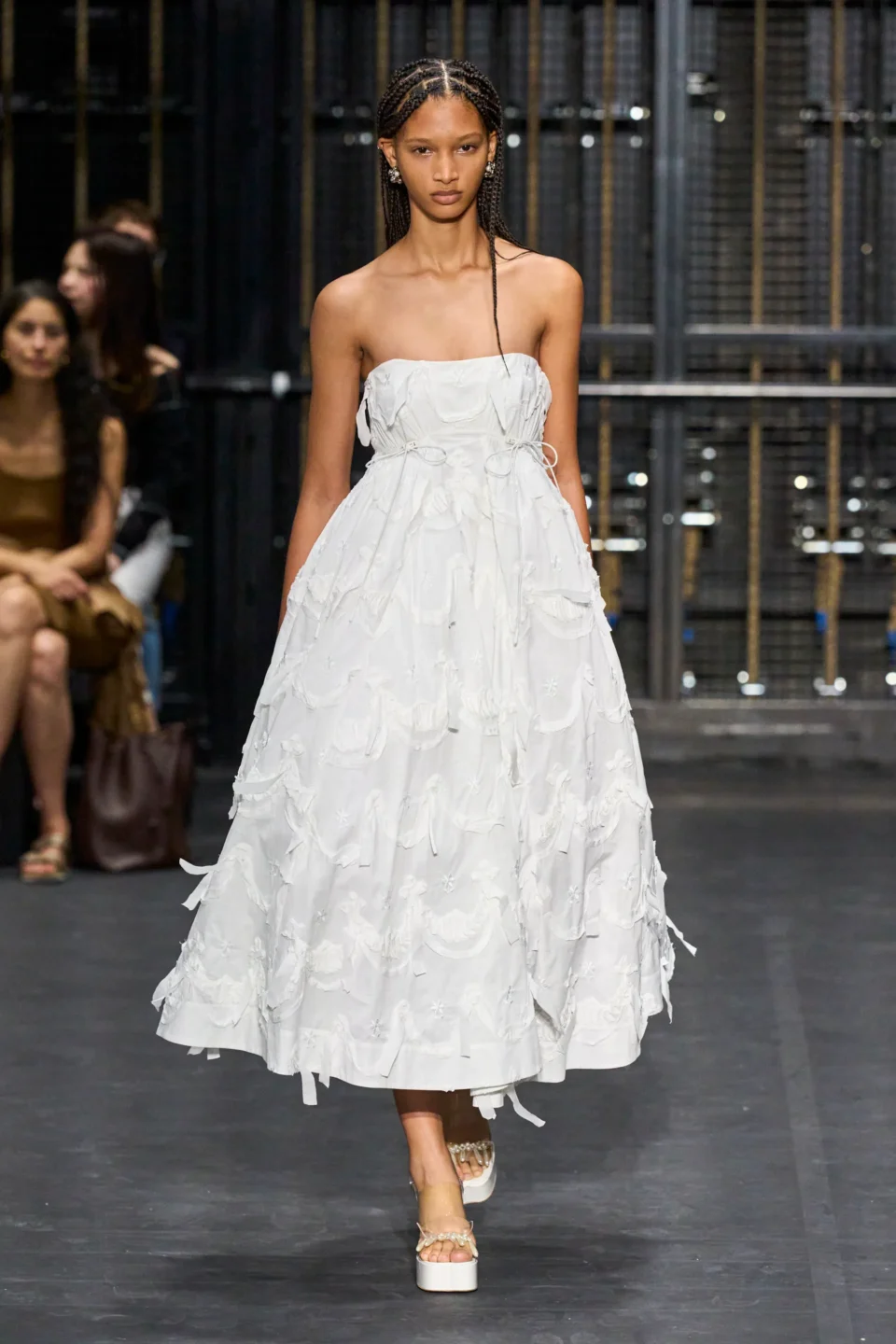 00026-simone-rocha-spring-2024-ready-to-wear-credit-gorunway
