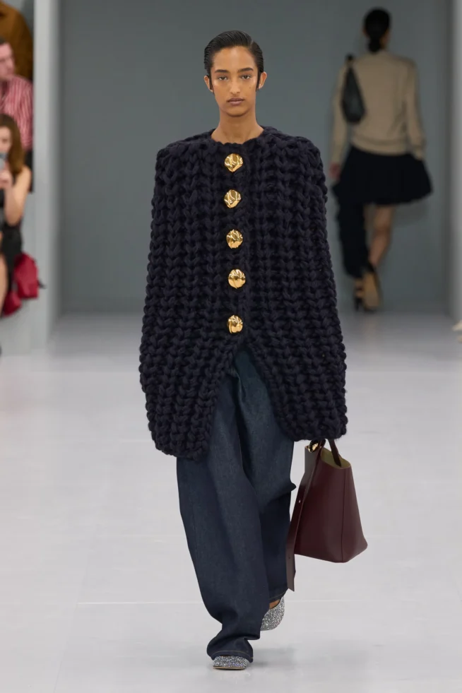 00026—loewe-spring-2024-ready-to-wear-credit-gorunway