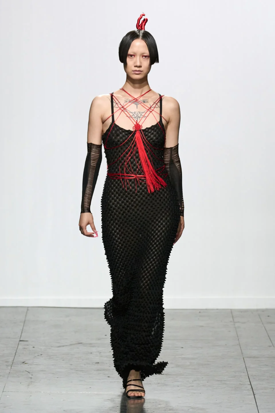 00027-chet-lo-spring-2024-ready-to-wear-credit-gorunway