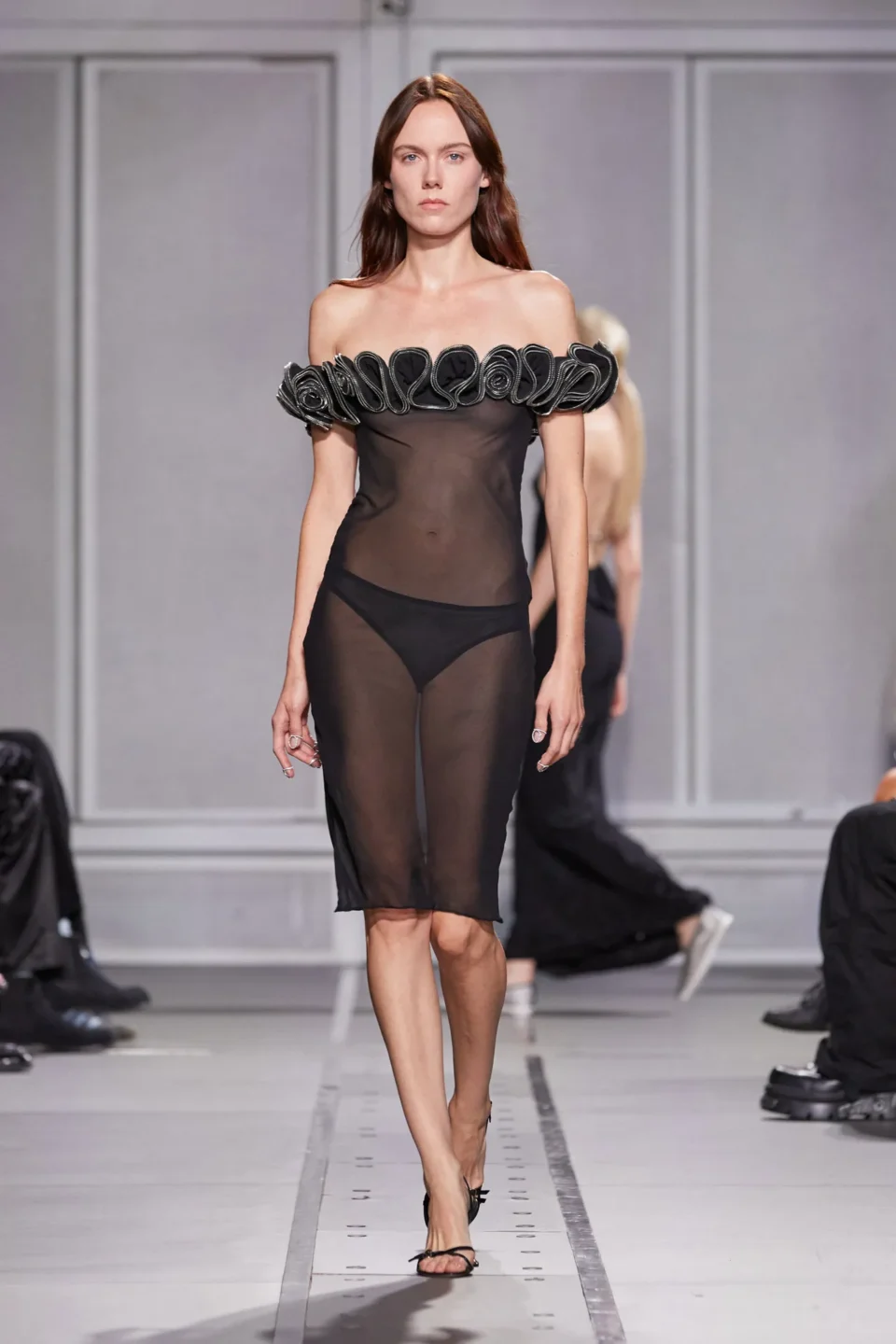 00027-coperni-spring-2024-ready-to-wear-credit-brand