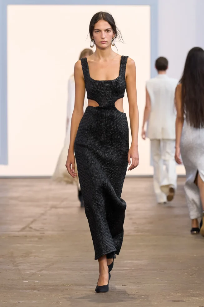 00027-gabriela-hearst-spring-2024-ready-to-wear-details-credit-gorunway