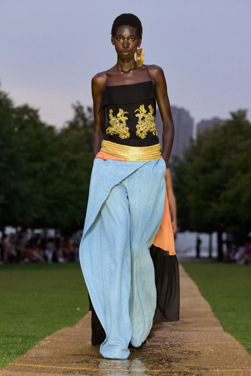 00027-prabal-gurung-spring-2024-ready-to-wear-credit-gorunway