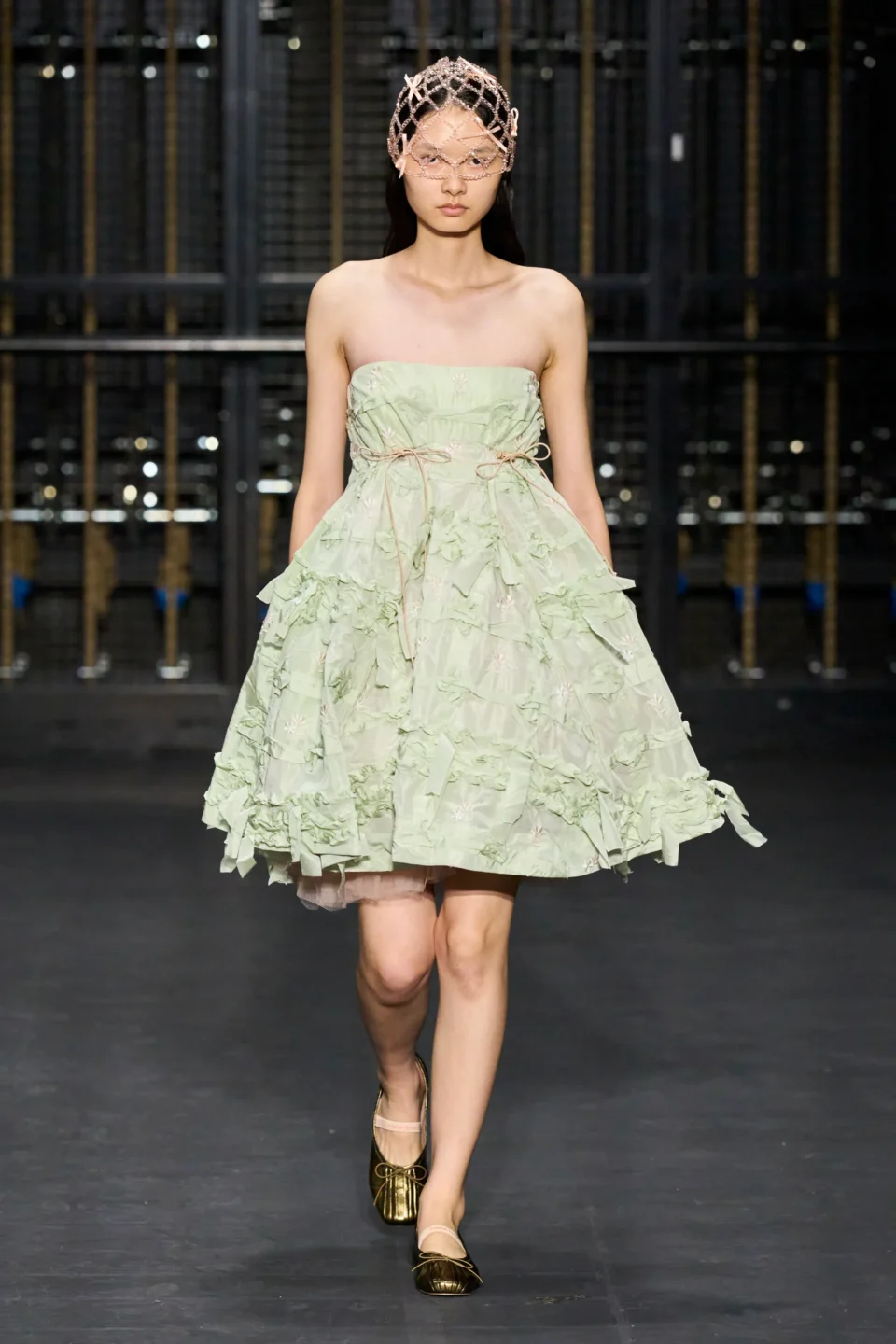 00027-simone-rocha-spring-2024-ready-to-wear-credit-gorunway