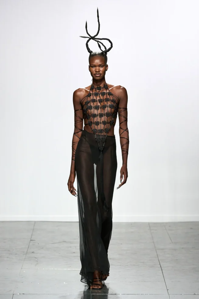 00028-chet-lo-spring-2024-ready-to-wear-credit-gorunway