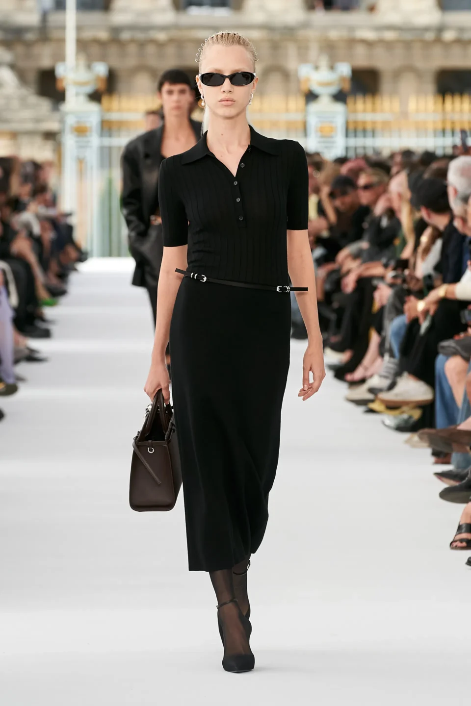 00028-givenchy-spring-2024-ready-to-wear-credit-gorunway