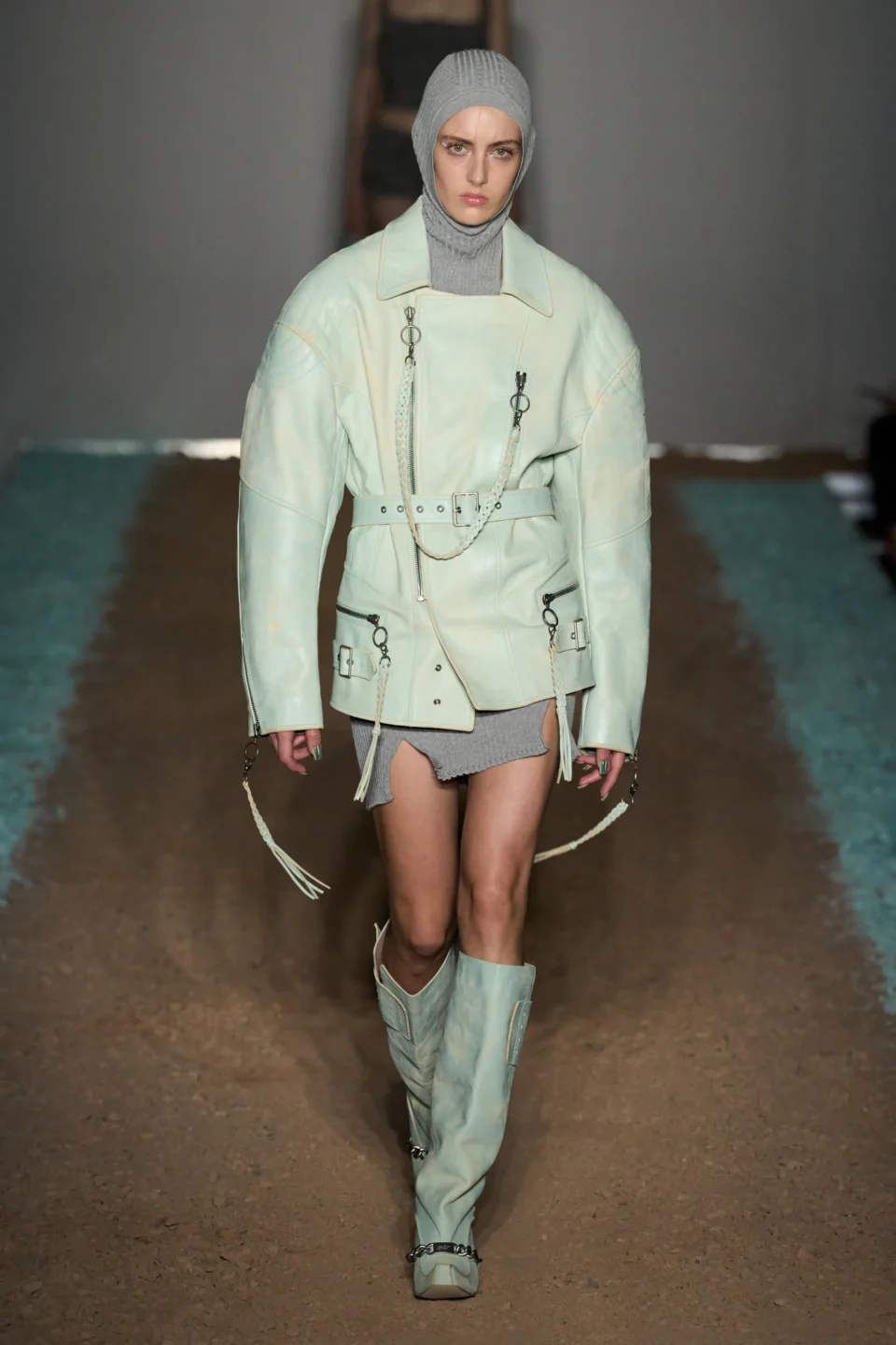 00028-knwls-spring-2024-ready-to-wear-credit-gorunway