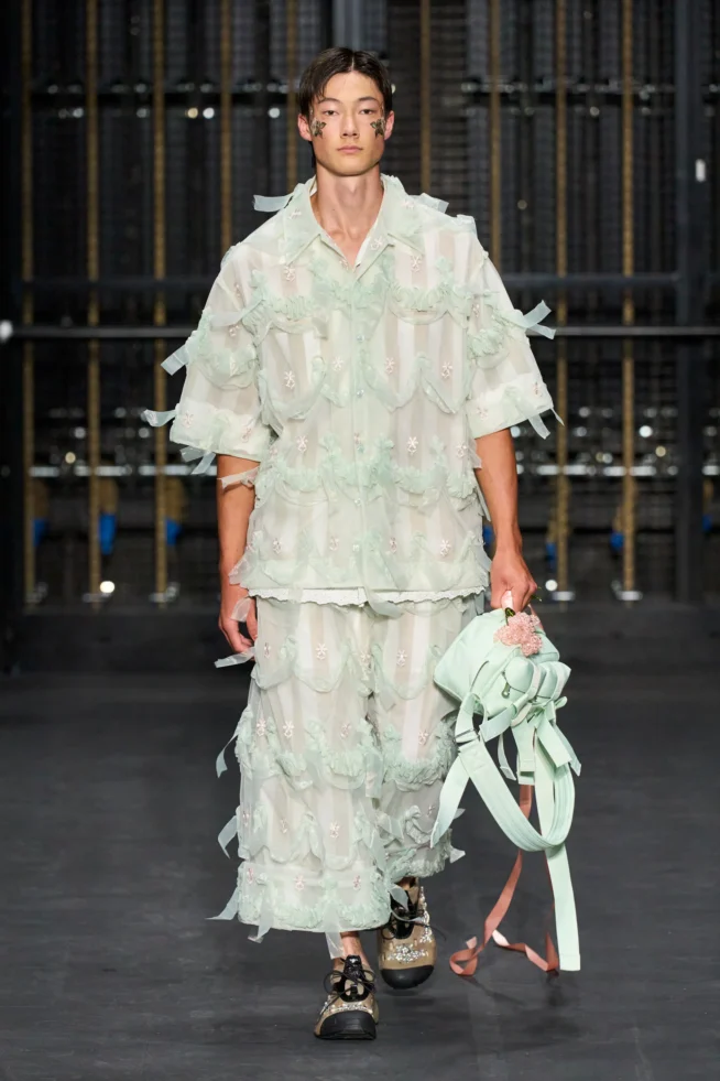 00028-simone-rocha-spring-2024-ready-to-wear-credit-gorunway