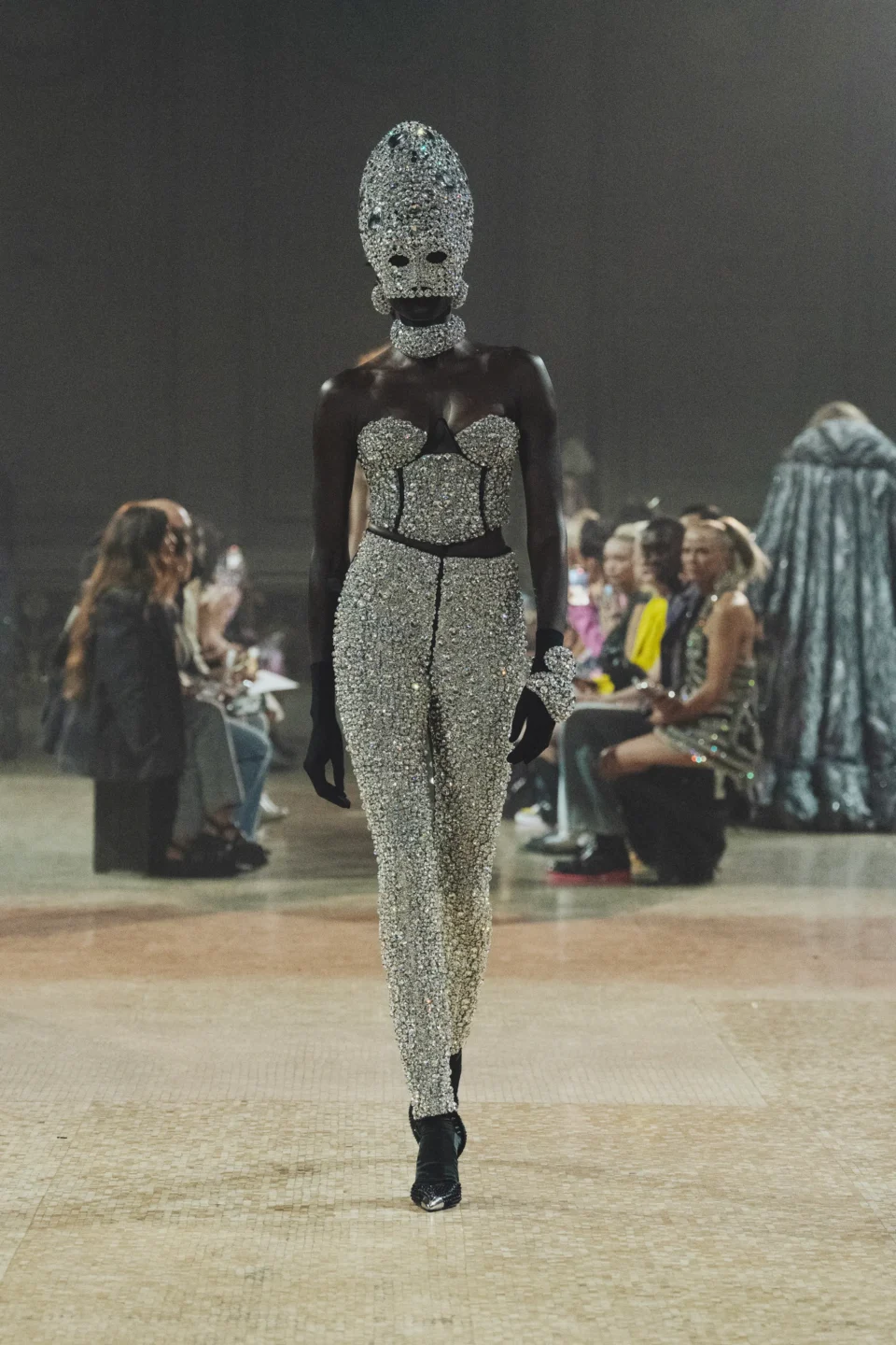 00029-area-fall-2023-ready-to-wear-and-couture-Credit-brand