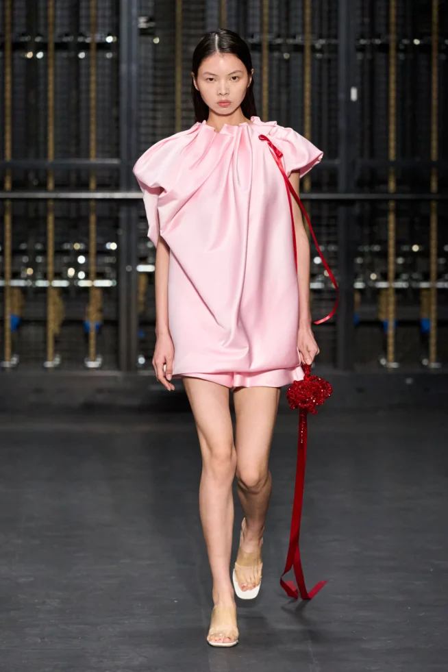 00029-simone-rocha-spring-2024-ready-to-wear-credit-gorunway