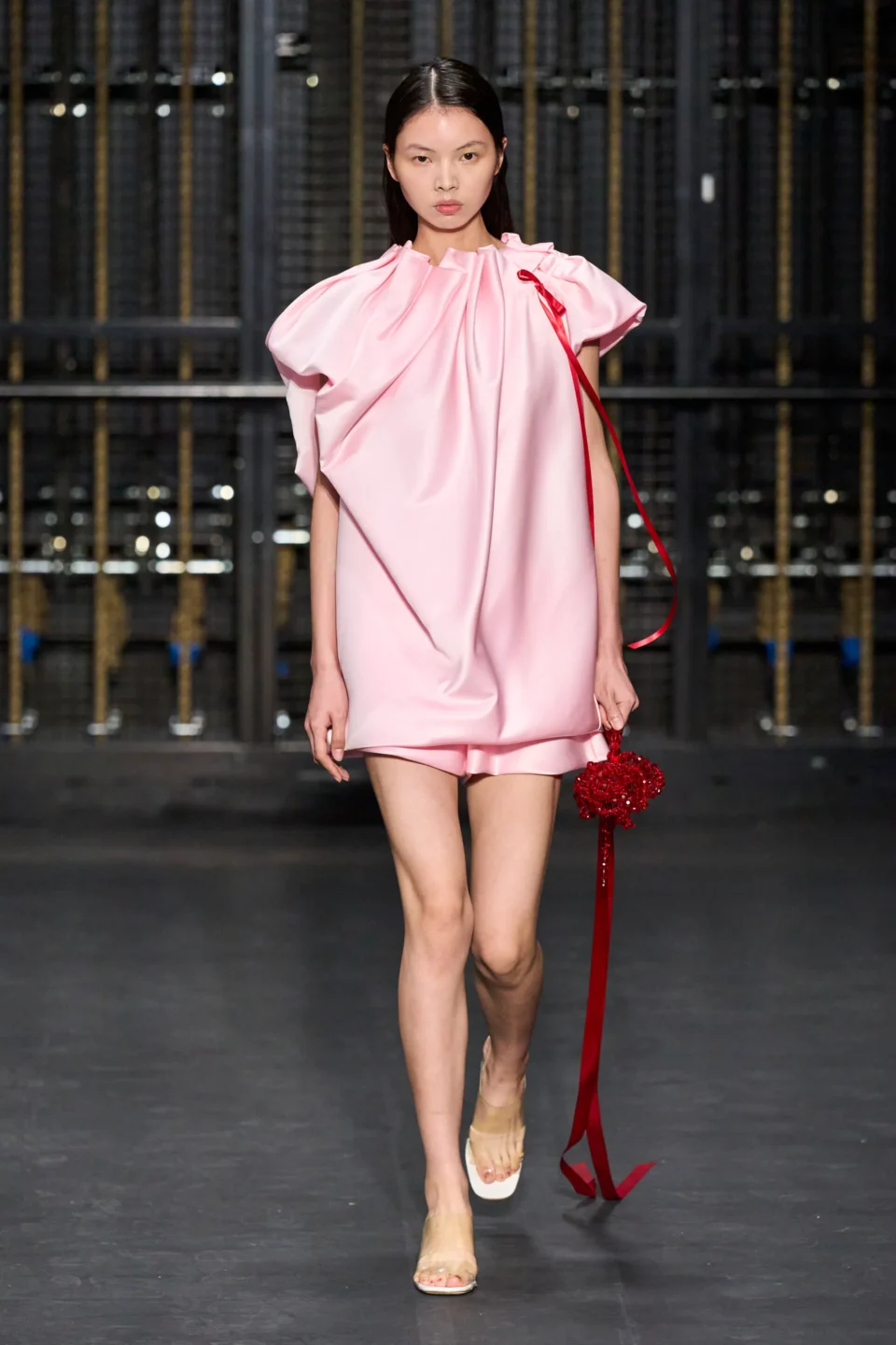00029-simone-rocha-spring-2024-ready-to-wear-credit-gorunway