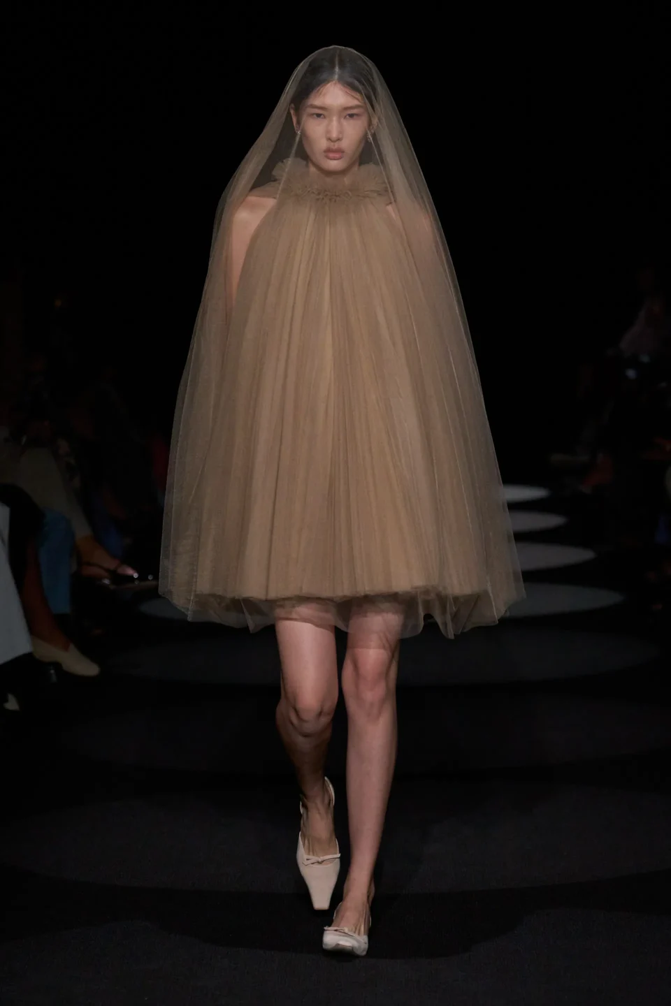 00030-altuzarra-spring-2024-ready-to-wear-credit-gorunway