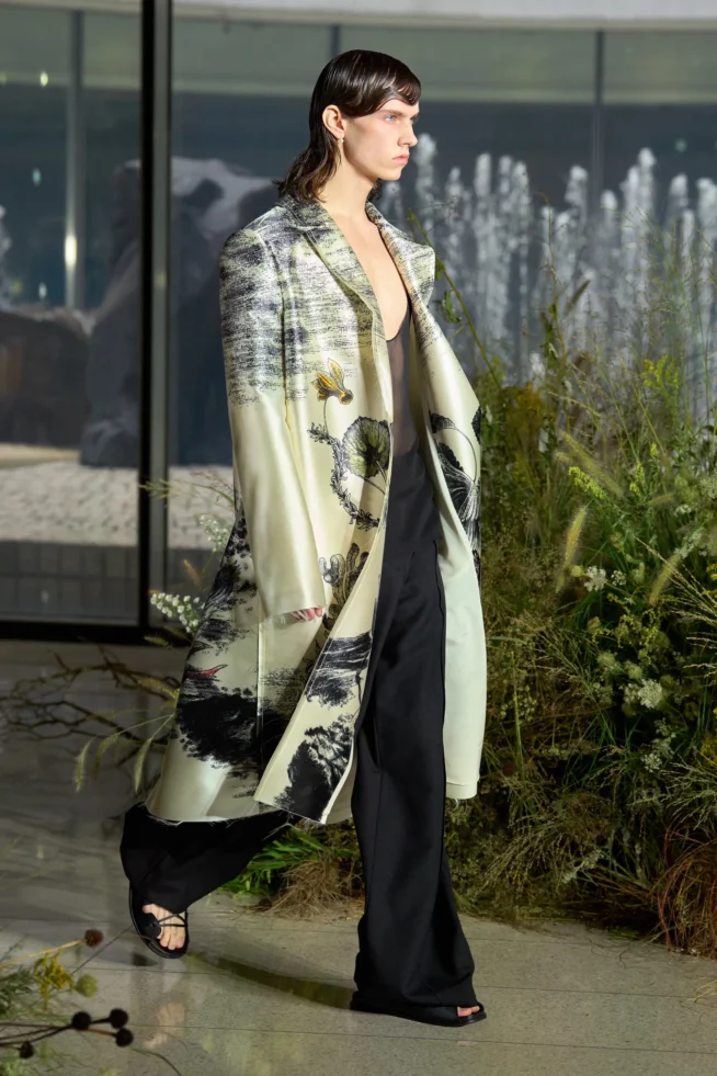 00030-jason-wu-collection-spring-2024-ready-to-wear-credit-gorunway