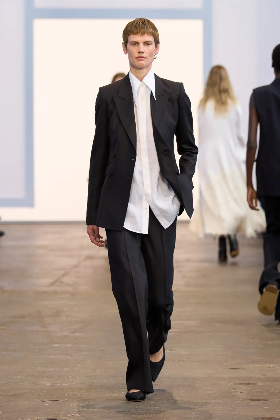 00031-gabriela-hearst-spring-2024-ready-to-wear-details-credit-gorunway