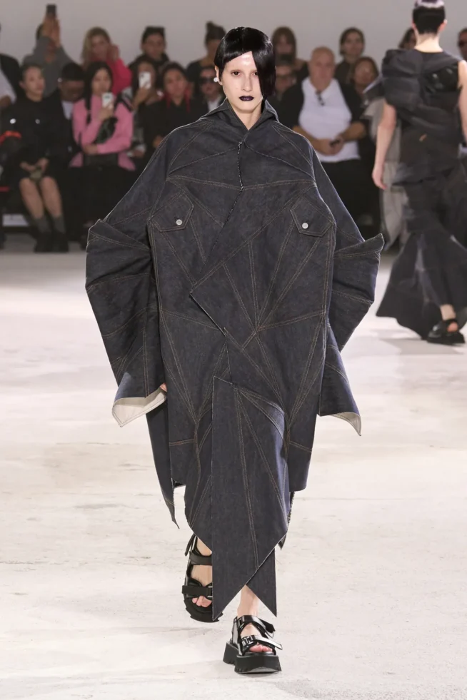 00031-junya-watanabe-spring-2024-ready-to-wear-credit-gorunway