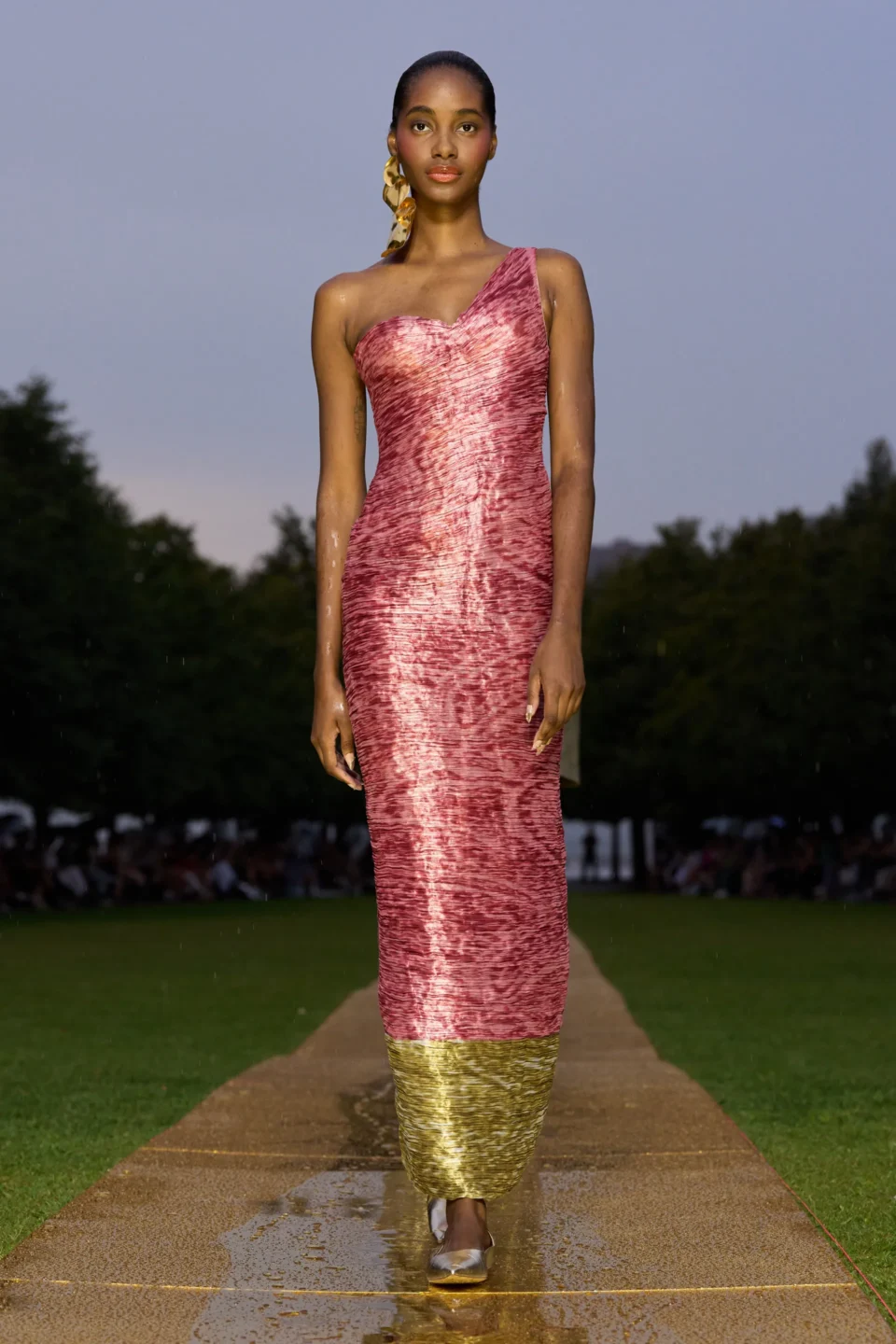 00031-prabal-gurung-spring-2024-ready-to-wear-credit-gorunway
