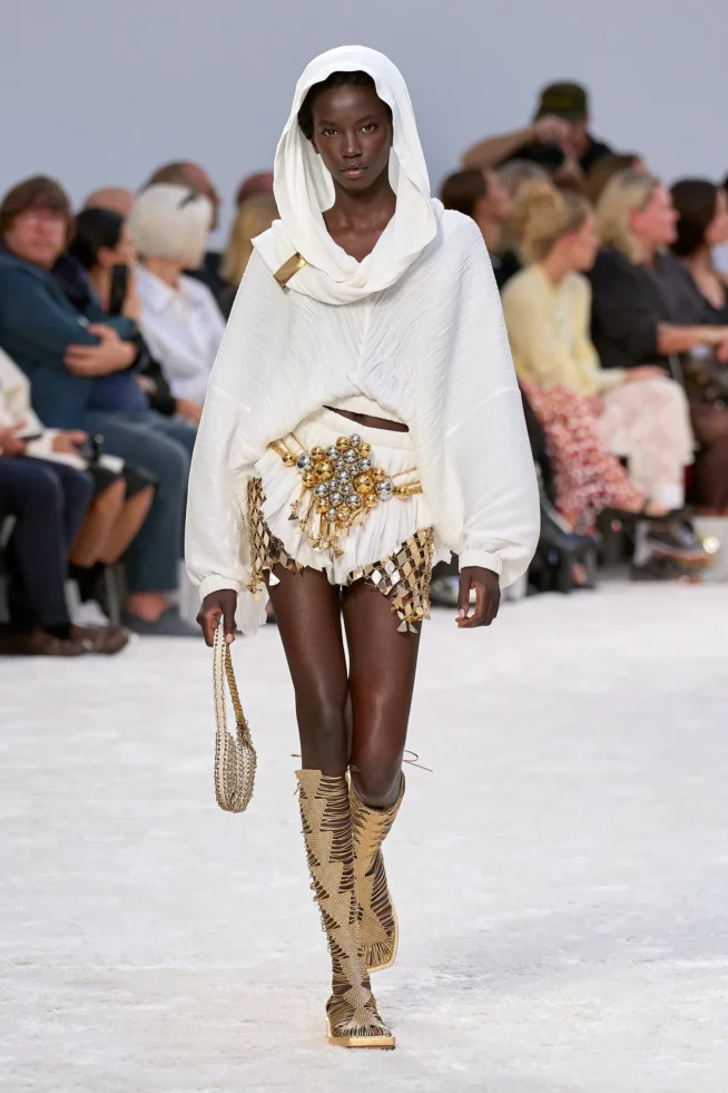 00031-rabanne-spring-2024-ready-to-wear-credit-gorunway