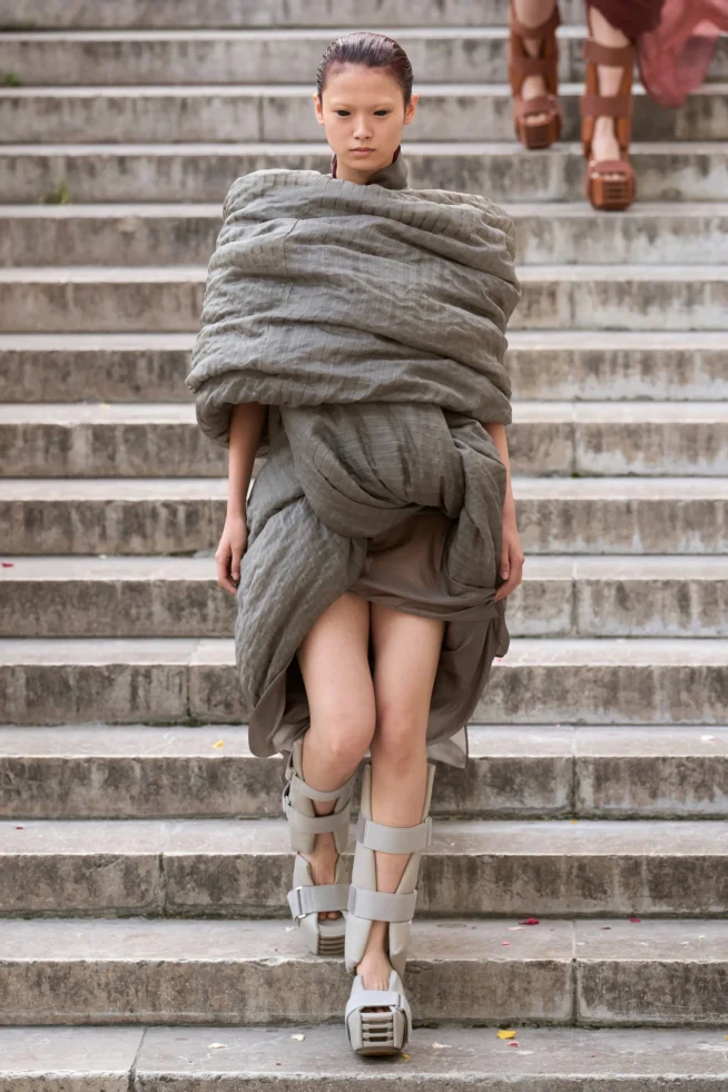 00031-rick-owens-spring-2024-ready-to-wear-credit-gorunway