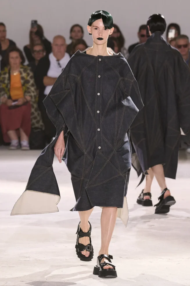 00032-junya-watanabe-spring-2024-ready-to-wear-credit-gorunway