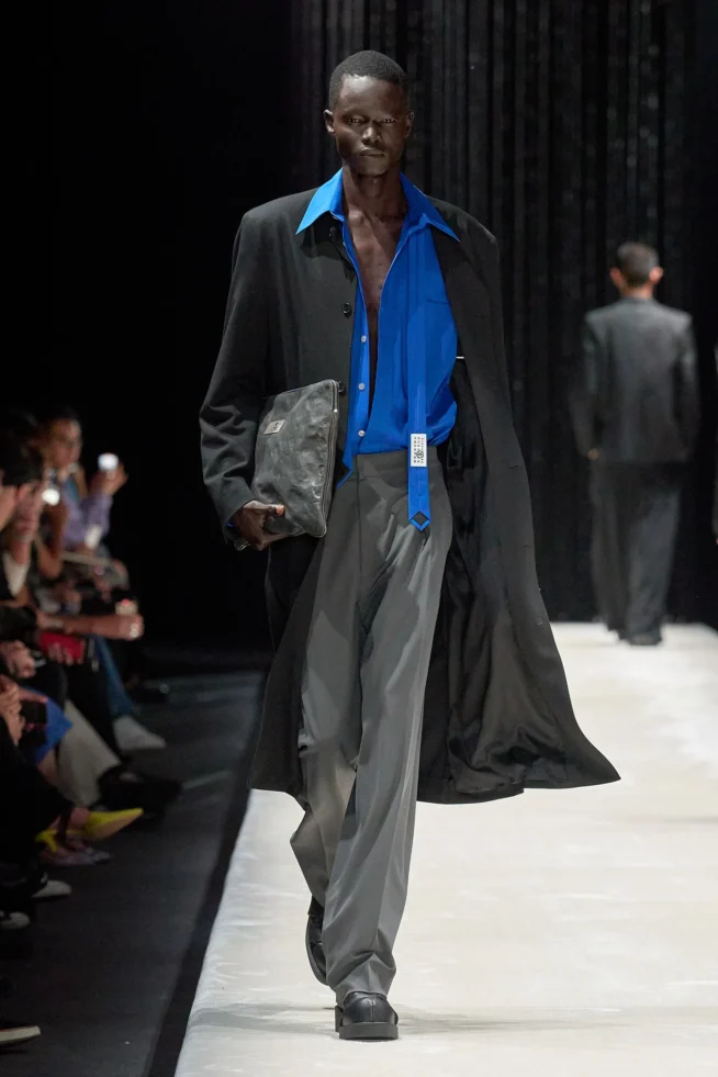 00032-mm6-maison-margiela-spring-2024-ready-to-wear-credit-gorunway