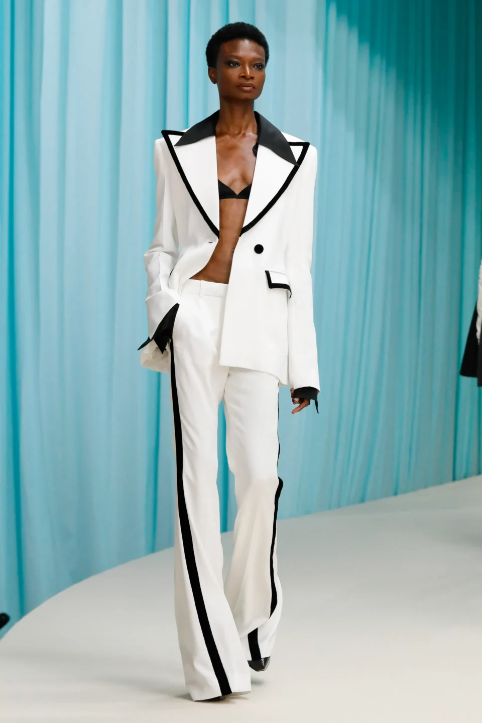 00032-nina-ricci-spring-2024-ready-to-wear-credit-brand