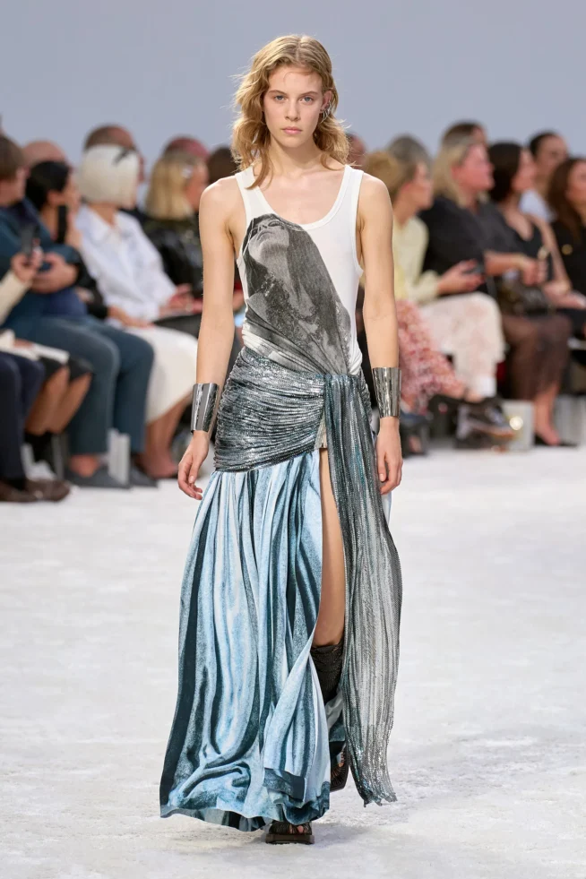 00032-rabanne-spring-2024-ready-to-wear-credit-gorunway