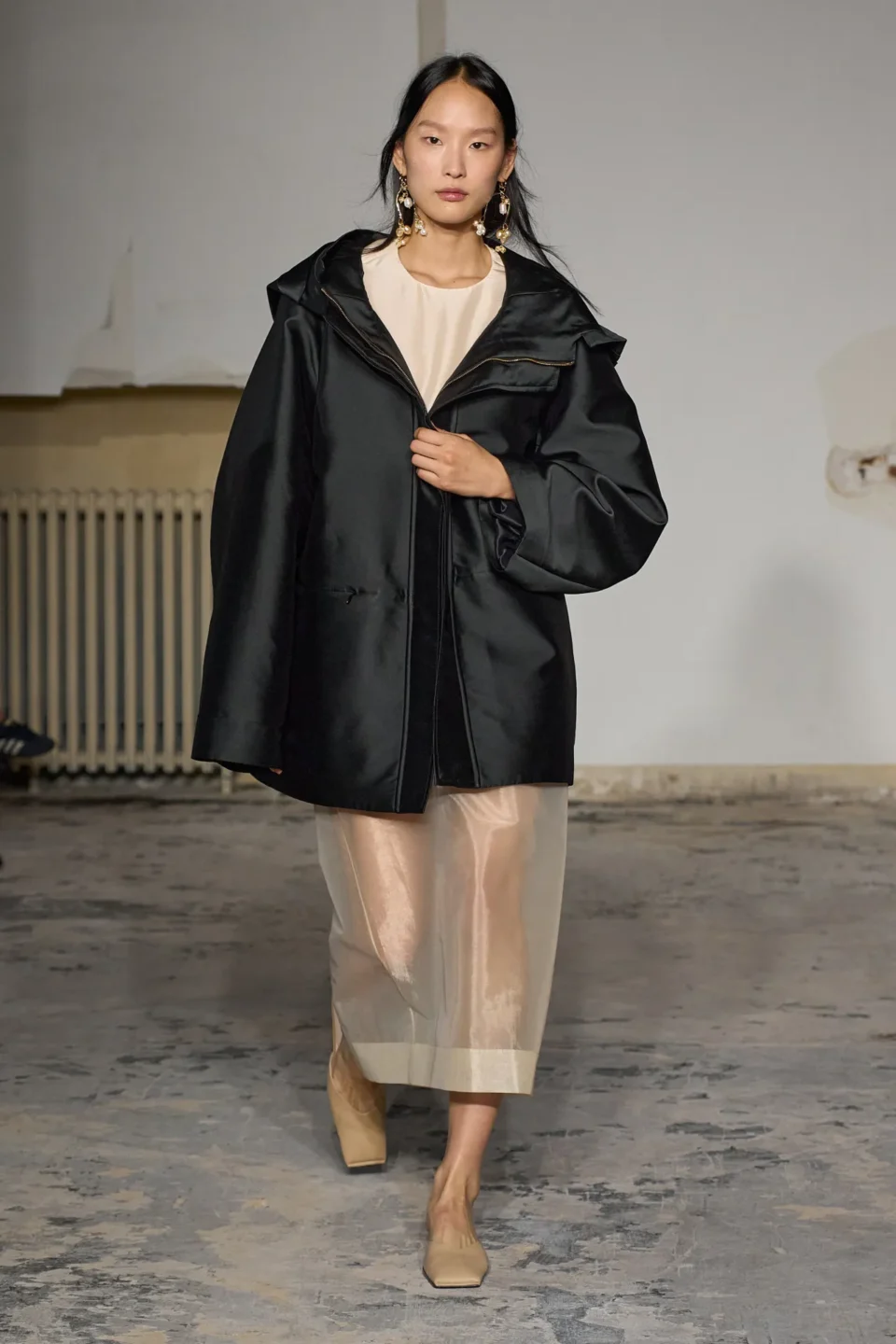 00034-carven-spring-2024-ready-to-wear-credit-gorunway